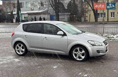 Хетчбек Kia Ceed 2009 в Рівному