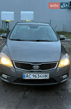 Хетчбек Kia Ceed 2010 в Луцьку