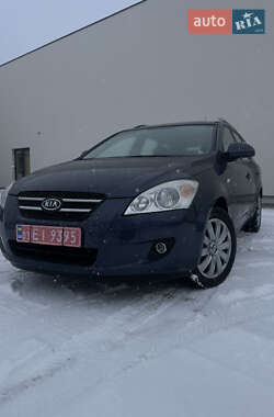 Универсал Kia Ceed 2008 в Луцке