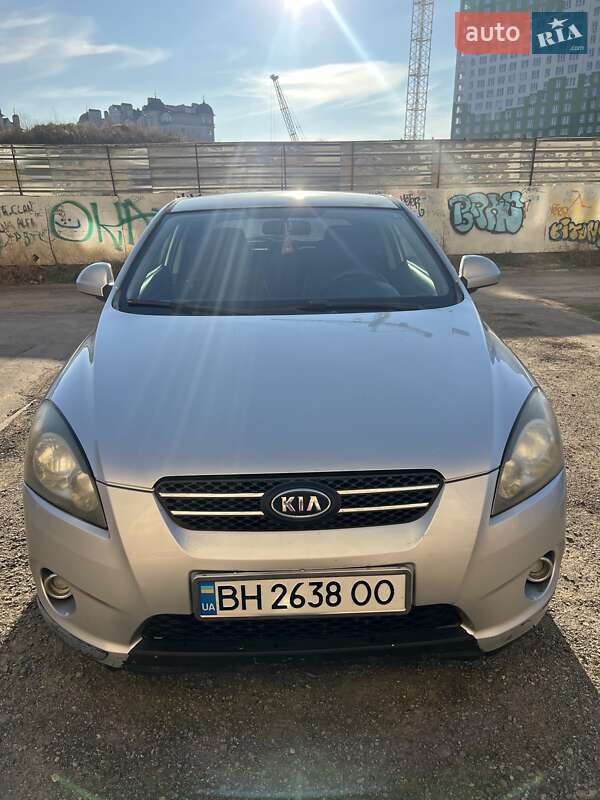 Хетчбек Kia Ceed 2008 в Одесі