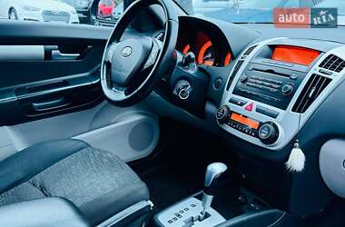 Хетчбек Kia Ceed 2008 в Харкові