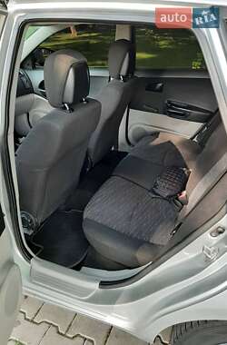 Хетчбек Kia Ceed 2006 в Олександрії