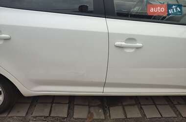 Универсал Kia Ceed 2008 в 