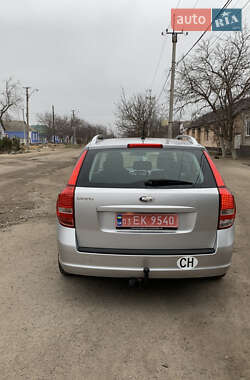 Универсал Kia Ceed 2010 в Вознесенске