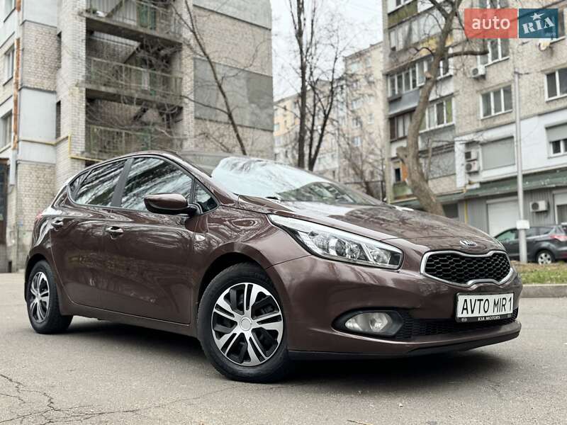 Хетчбек Kia Ceed 2013 в Києві