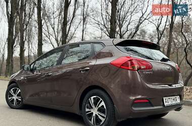 Хетчбек Kia Ceed 2013 в Києві