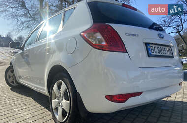 Хетчбек Kia Ceed 2011 в Львові