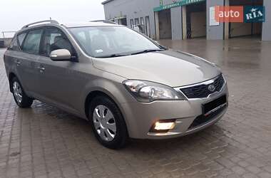 Универсал Kia Ceed 2010 в Чорткове