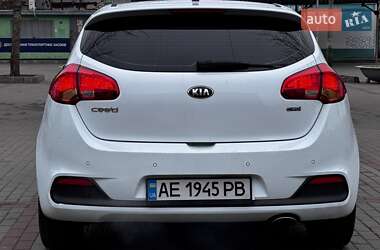 Хетчбек Kia Ceed 2014 в Дніпрі