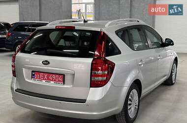 Універсал Kia Ceed 2009 в Кам'янському