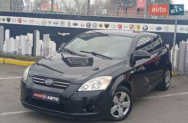 Хетчбек Kia Ceed 2008 в Києві