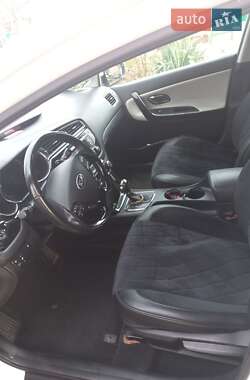 Хэтчбек Kia Ceed 2016 в 