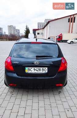 Хэтчбек Kia Ceed 2008 в Львове