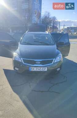 Універсал Kia Ceed 2010 в Житомирі