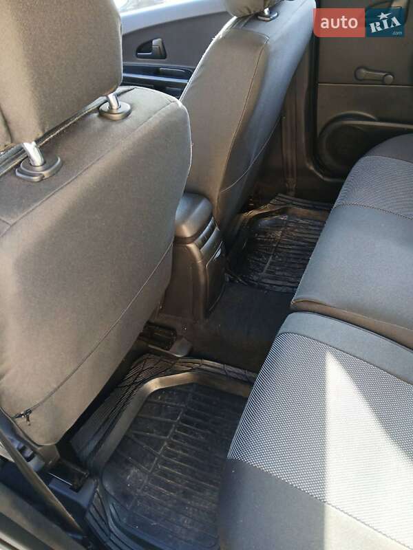 Хэтчбек Kia Ceed 2012 в Полтаве