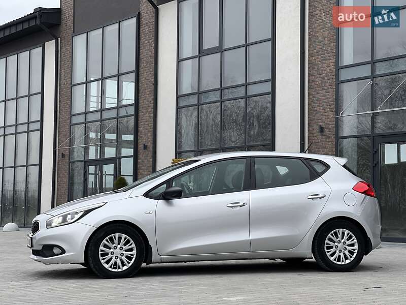 Хэтчбек Kia Ceed 2012 в Тернополе