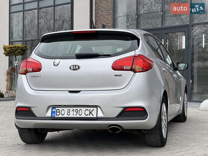 Хэтчбек Kia Ceed 2012 в Тернополе