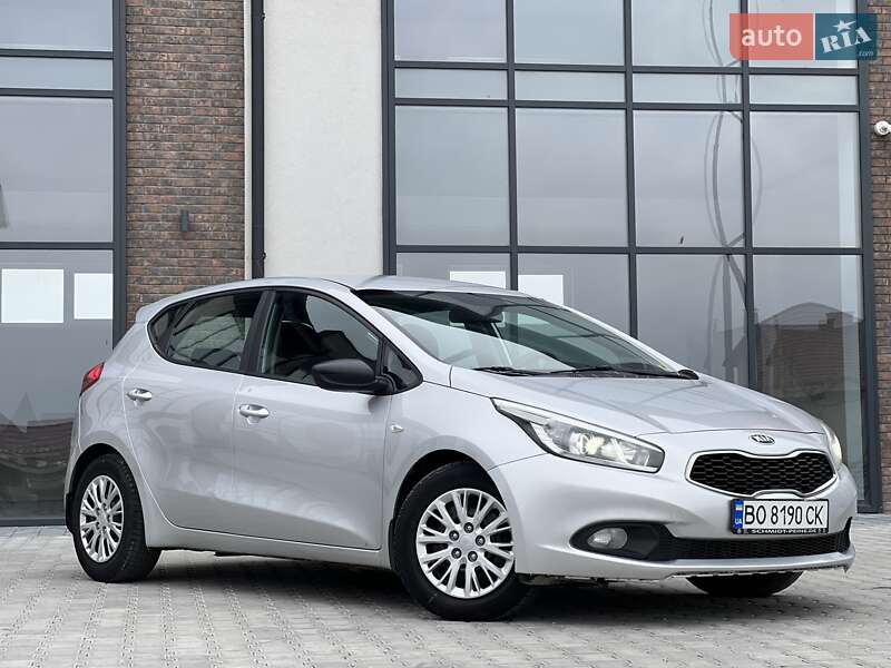 Хэтчбек Kia Ceed 2012 в Тернополе