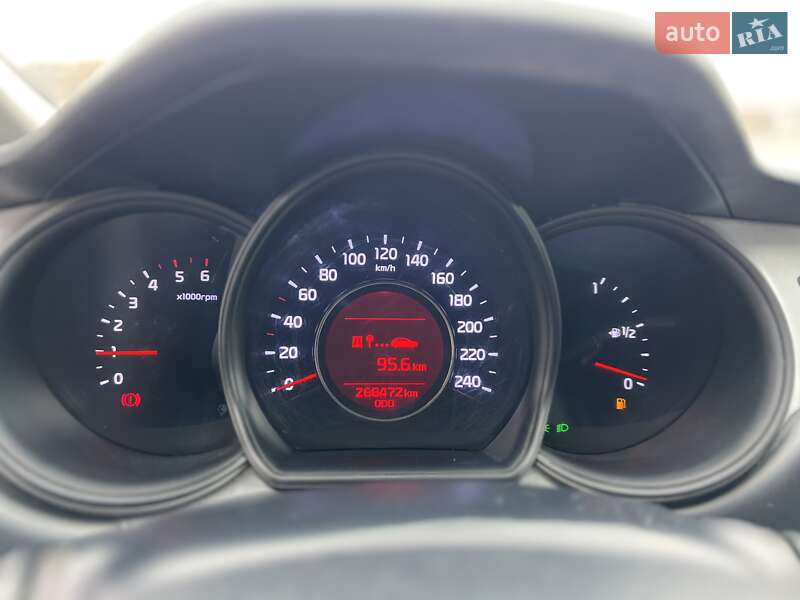 Хэтчбек Kia Ceed 2012 в Тернополе