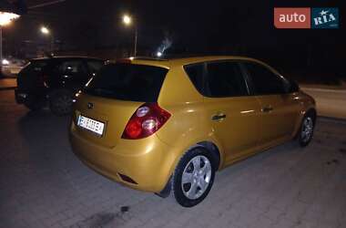 Хэтчбек Kia Ceed 2007 в Хмельницком