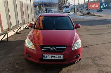 Хэтчбек Kia Ceed 2007 в Киеве