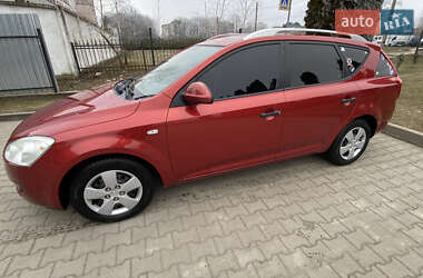 Универсал Kia Ceed 2008 в Хмельницком