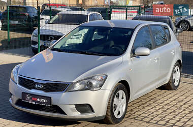 Хэтчбек Kia Ceed 2009 в Бердичеве