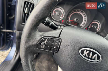 Хэтчбек Kia Ceed 2011 в Стрые