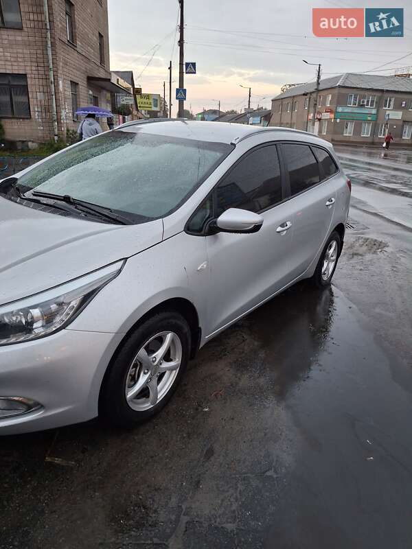 Універсал Kia Ceed 2013 в 