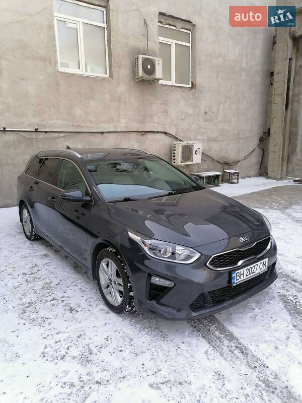 Универсал Kia Ceed 2021 в Одессе