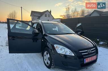 Универсал Kia Ceed 2009 в Маневичах