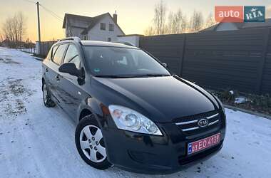 Универсал Kia Ceed 2009 в Маневичах