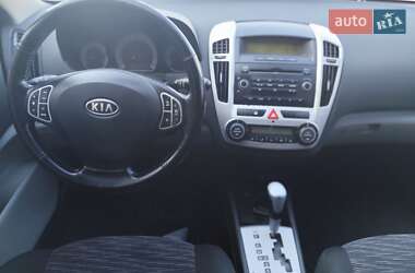 Универсал Kia Ceed 2009 в Звягеле