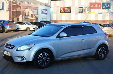 Хэтчбек Kia Ceed 2008 в Одессе