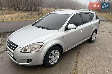 Универсал Kia Ceed 2008 в Тростянце