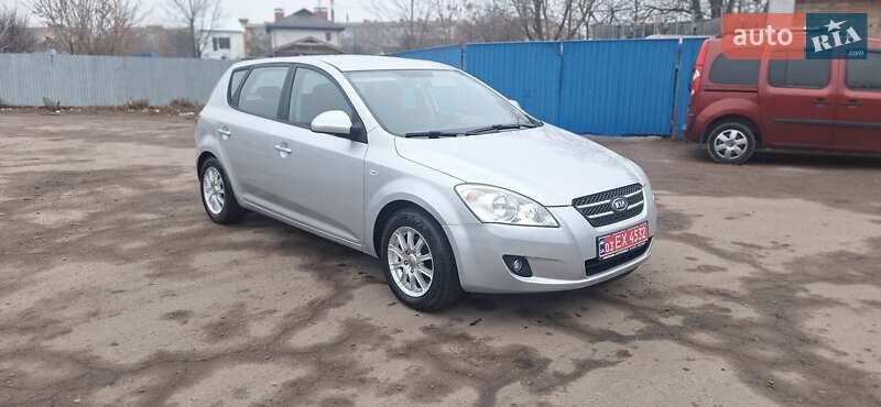 Хэтчбек Kia Ceed 2007 в Нежине