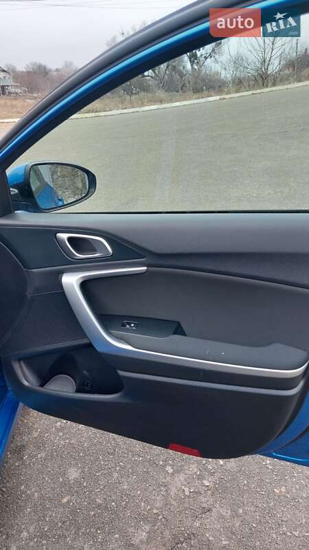 Универсал Kia Ceed 2019 в Обухове фото 28 Универсал Kia Ceed 2019 в Обухове
