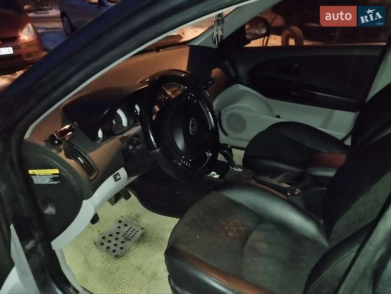 Хэтчбек Kia Ceed 2008 в Полтаве