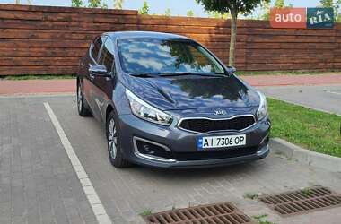 Хэтчбек Kia Ceed 2016 в Киеве