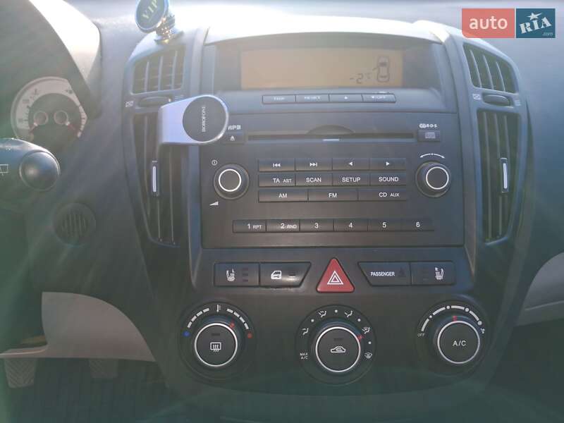 Универсал Kia Ceed 2009 в Кропивницком фото 9 Универсал Kia Ceed 2009 в Кропивницком