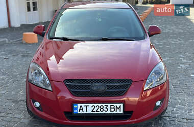 Хэтчбек Kia Ceed 2008 в Ивано-Франковске