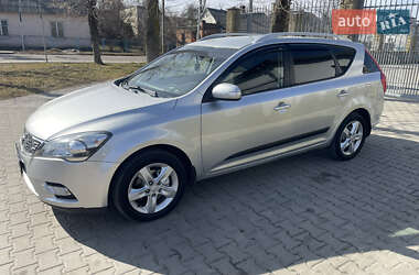 Универсал Kia Ceed 2010 в Здолбунове