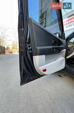 Хэтчбек Kia Ceed 2009 в 
