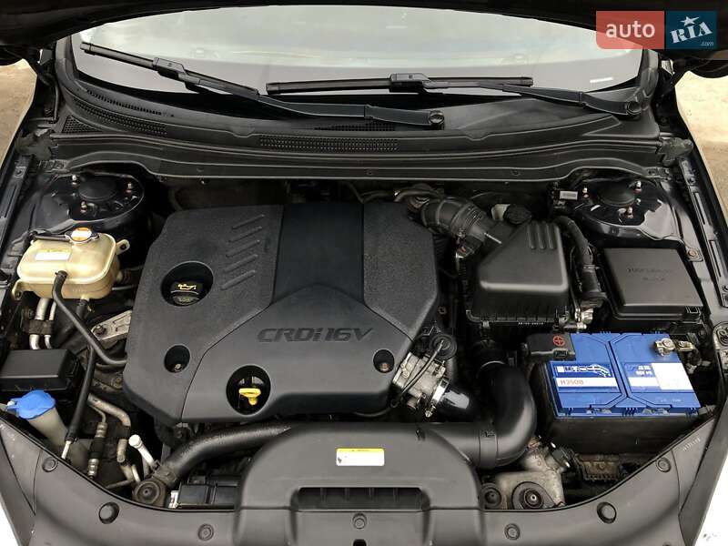 Хэтчбек Kia Ceed 2009 в Киеве