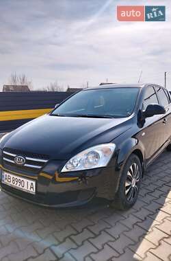 Хэтчбек Kia Ceed 2007 в Виннице