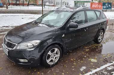 Универсал Kia Ceed 2011 в Чернигове