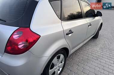 Хетчбек Kia Ceed 2008 в Козельщині