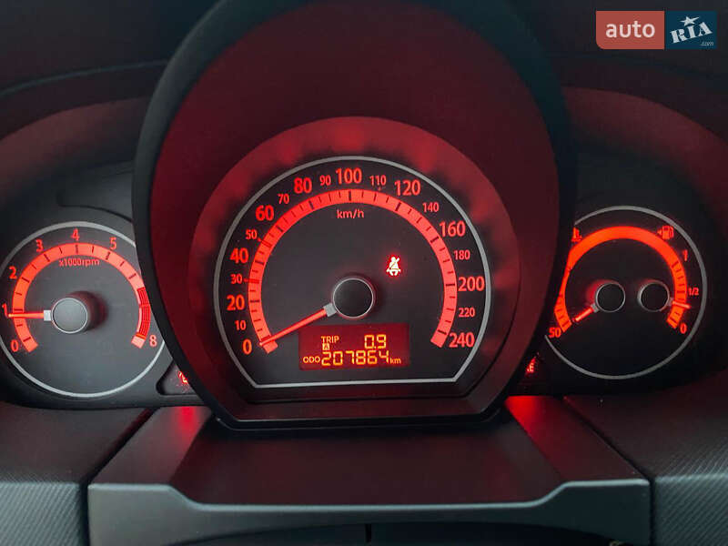 Хэтчбек Kia Ceed 2010 в Ровно