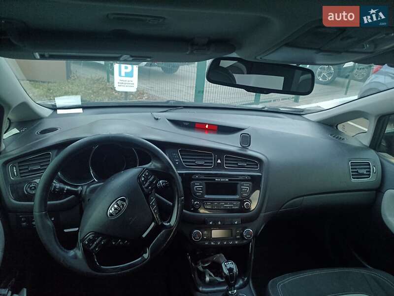 Универсал Kia Ceed 2012 в Киеве