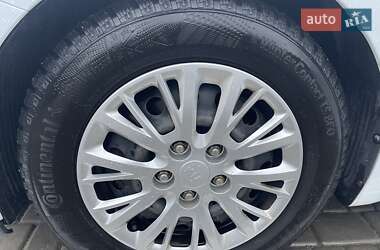 Универсал Kia Ceed 2014 в Звягеле
